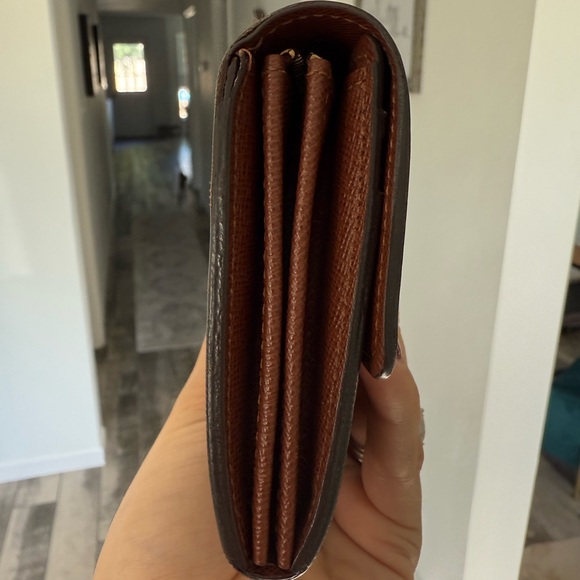 Authentic Vintage Louis Vuitton Monogram Brown Chain Wallet - Picture 7 of 13